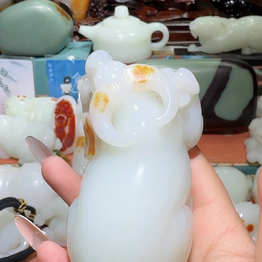 未镶嵌和田玉把件