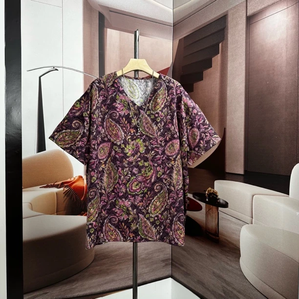 腰果花大码女装t恤衫200斤胖mm宽松遮肉显瘦短袖透气夏季新款