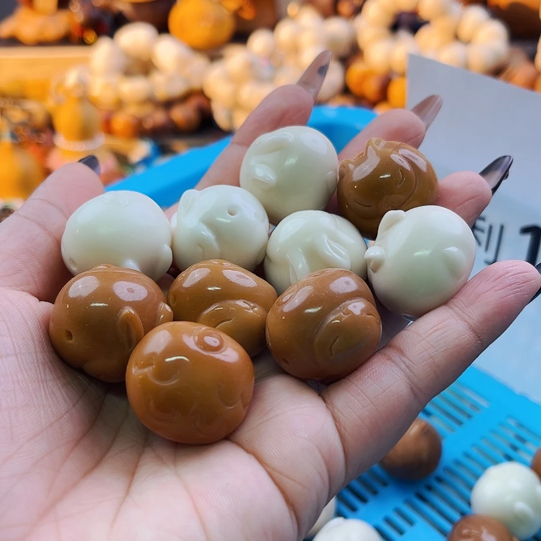 喂***客菩提根/象牙果手串刺客/瑕疵玉兔不退换