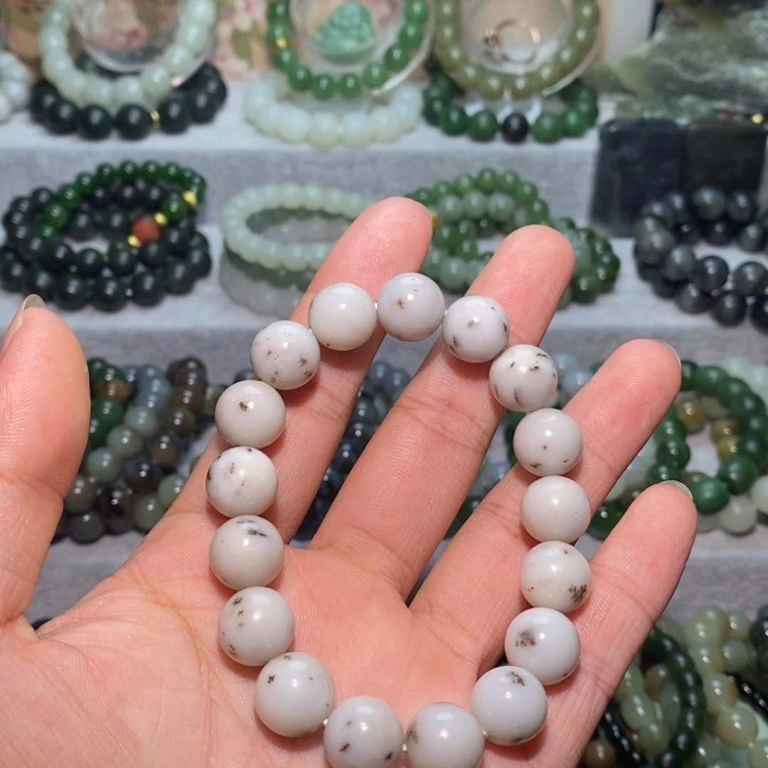 和田玉未镶嵌手链