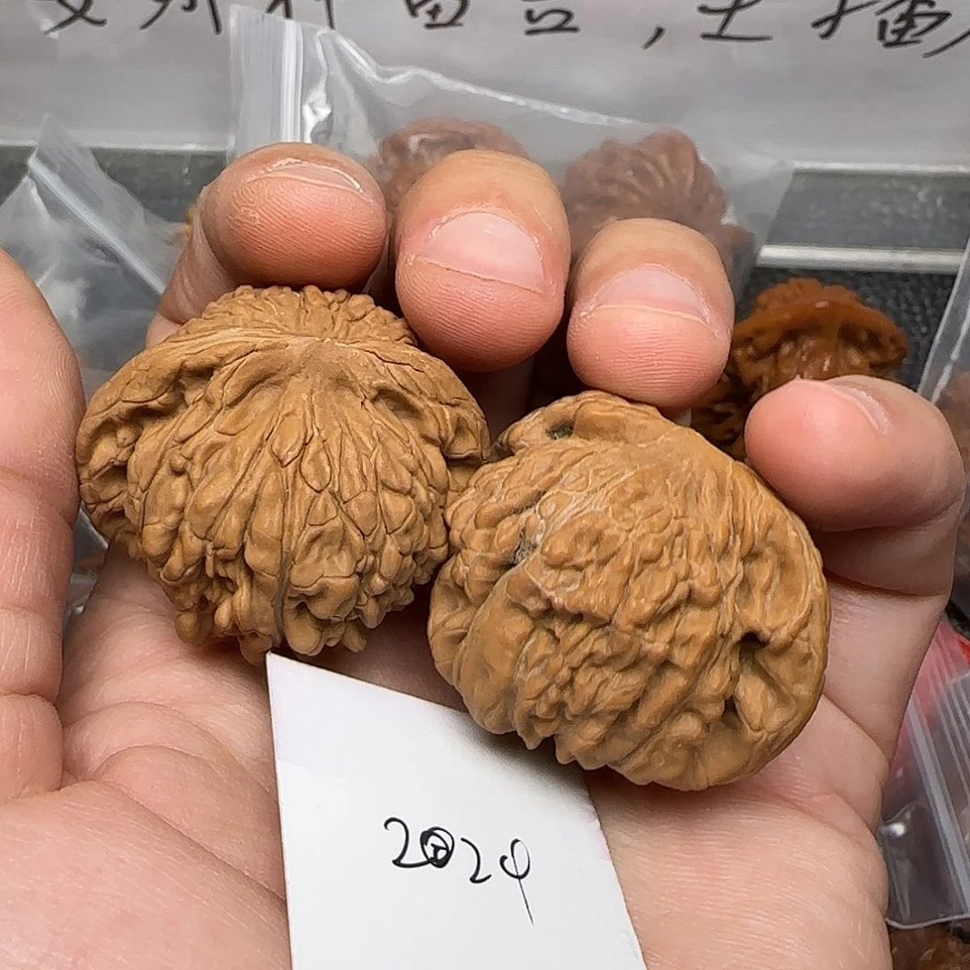 两***虎吊坠文玩核桃2024四座楼41尺