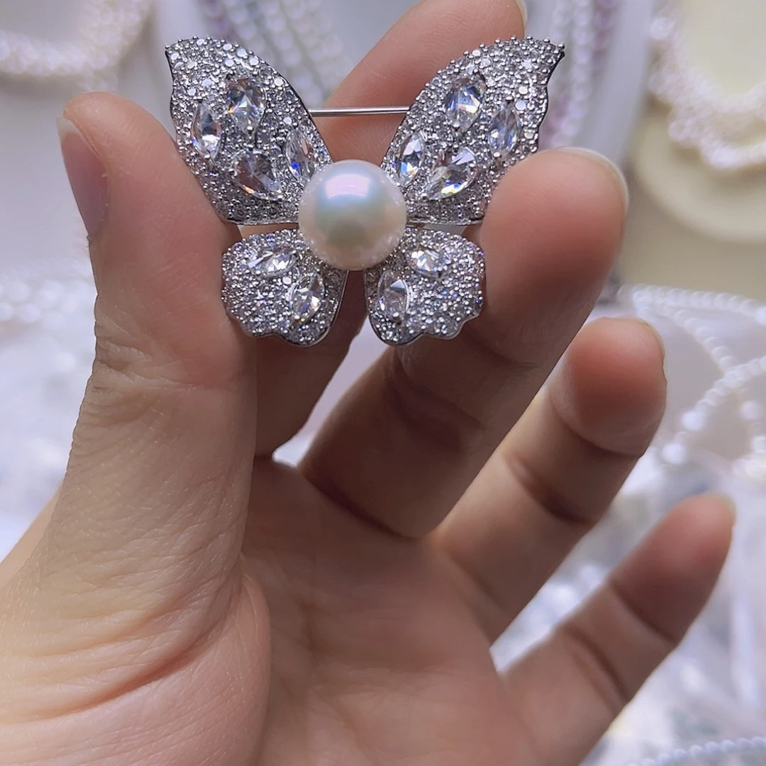 吊坠或者耳钉未镶嵌淡水珍珠