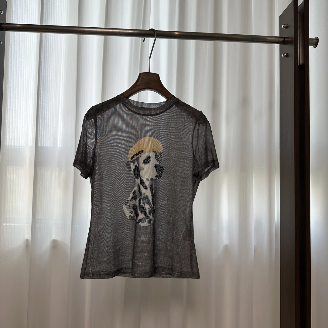 2025深圳南油欧货夏季新品时尚减龄圆领T桖女钉珠狗狗印花T