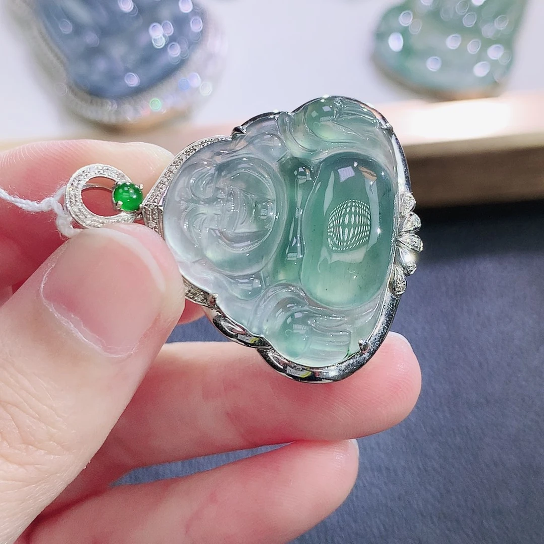 翡翠18K金镶嵌挂件翡翠