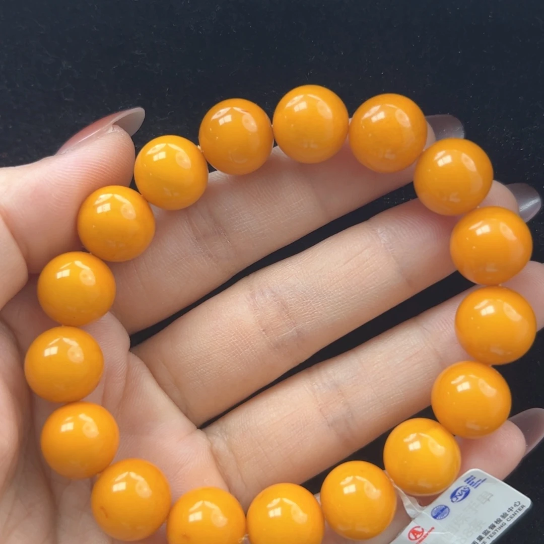 未镶嵌琥珀珠宝奇石