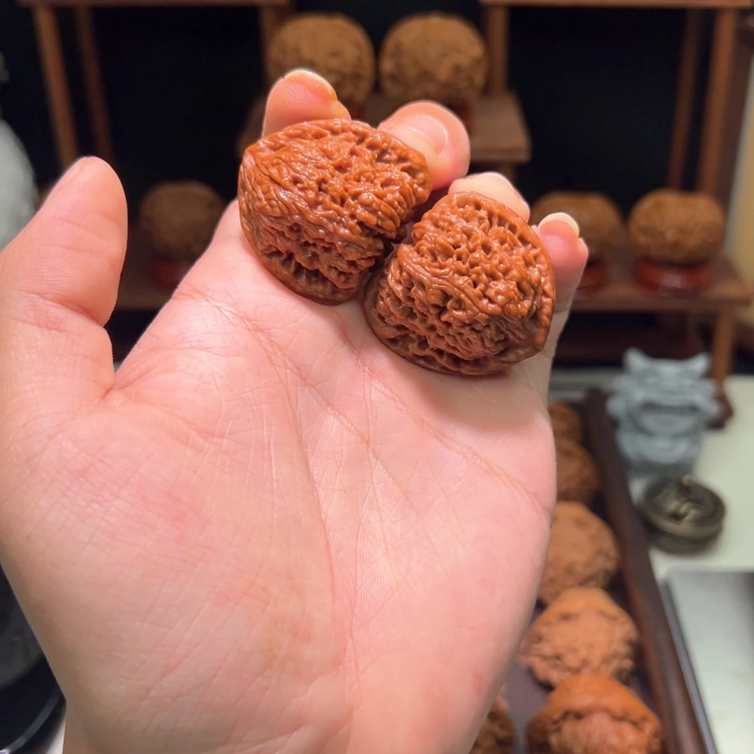 吊坠文玩核桃全品36三角天残南疆