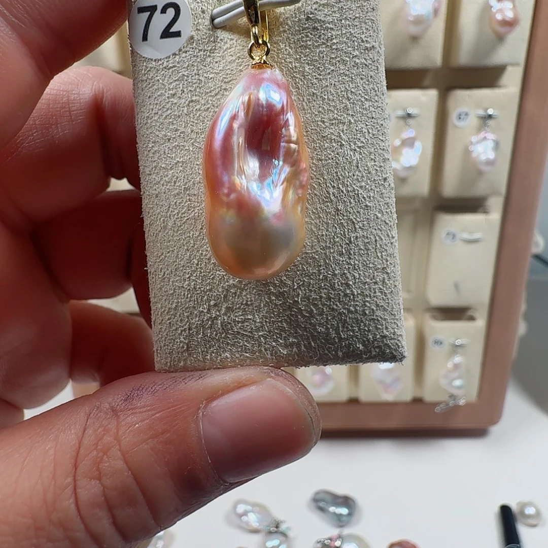 颈饰合金淡水珍珠