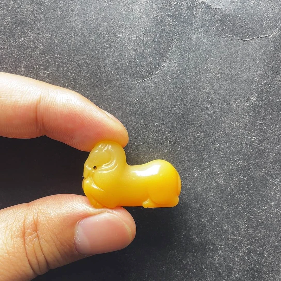 石英质玉未镶嵌吊坠(不含链)圣*