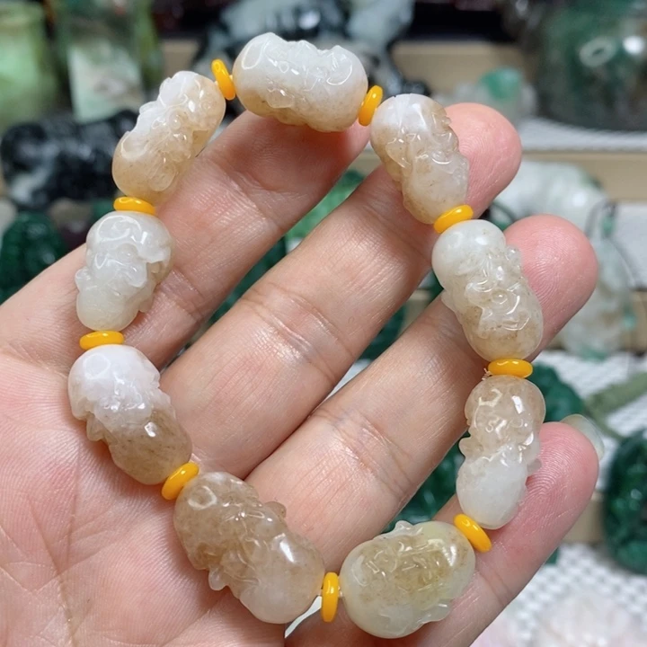 未镶嵌独山玉手链