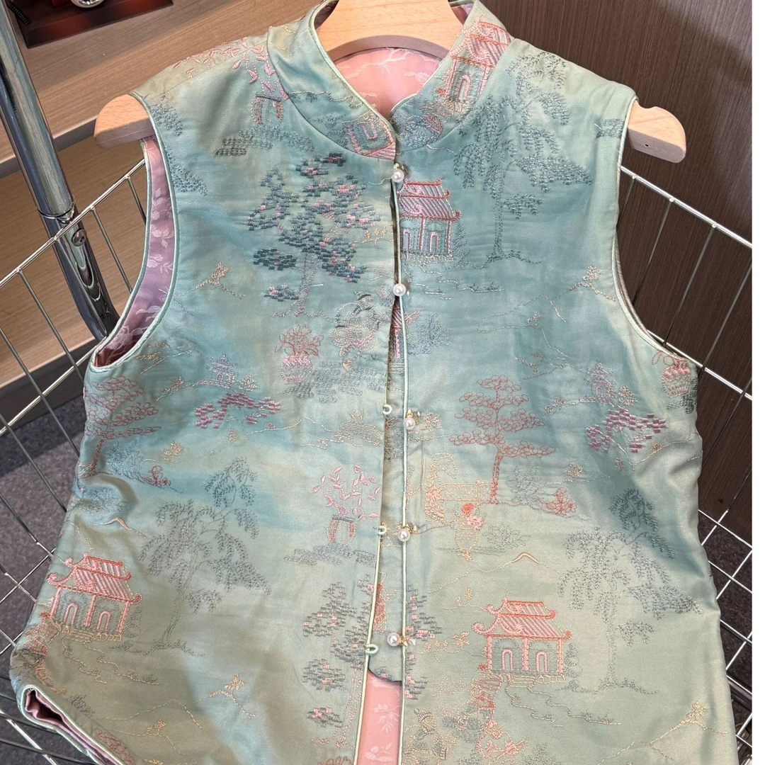 【江南】2025春季双面双穿新中式重工刺绣国风女士马甲背心