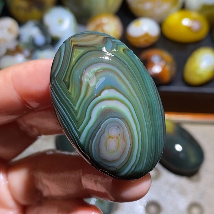 未镶嵌玛瑙/玉髓珠宝半成品108