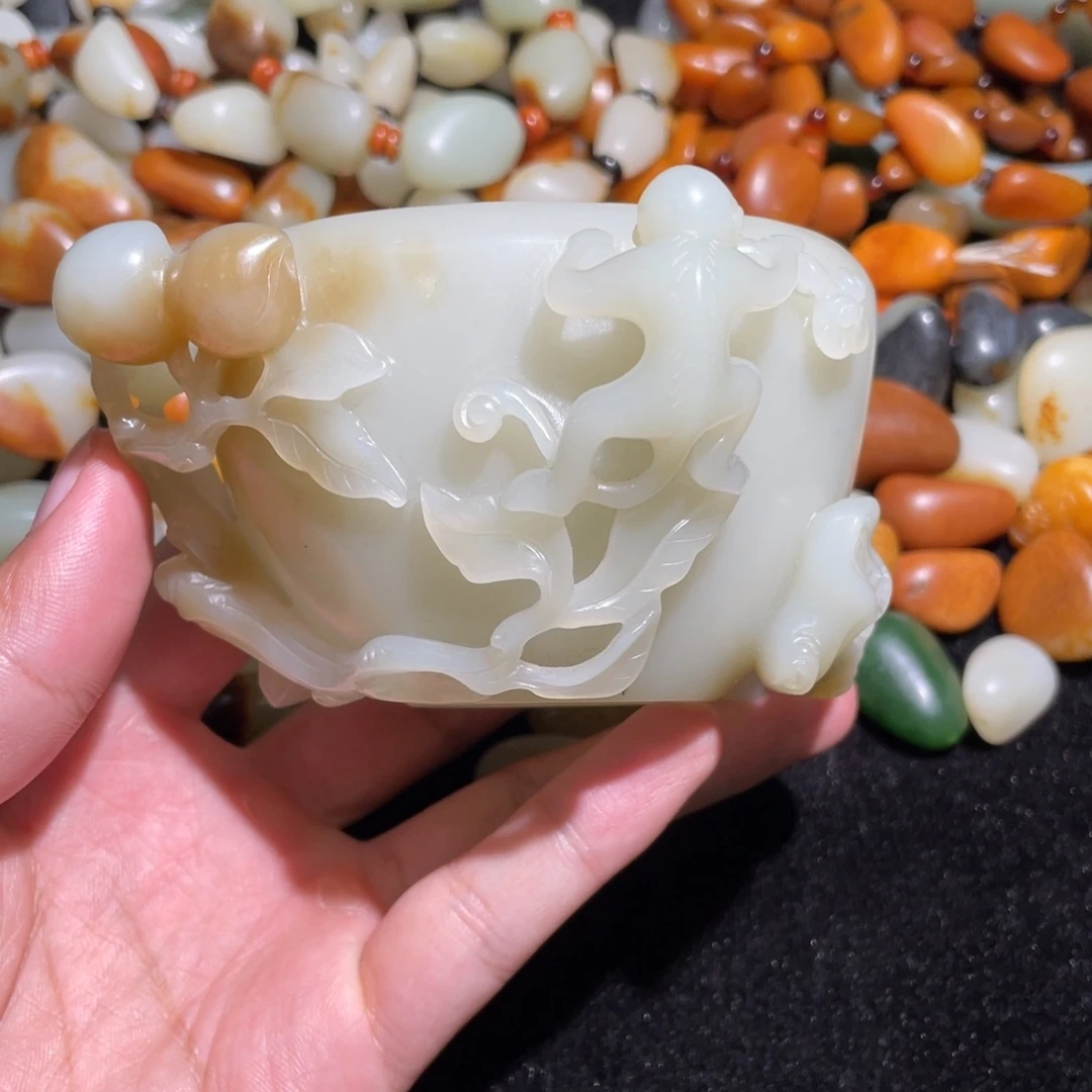 手链未镶嵌和田玉（青玉）