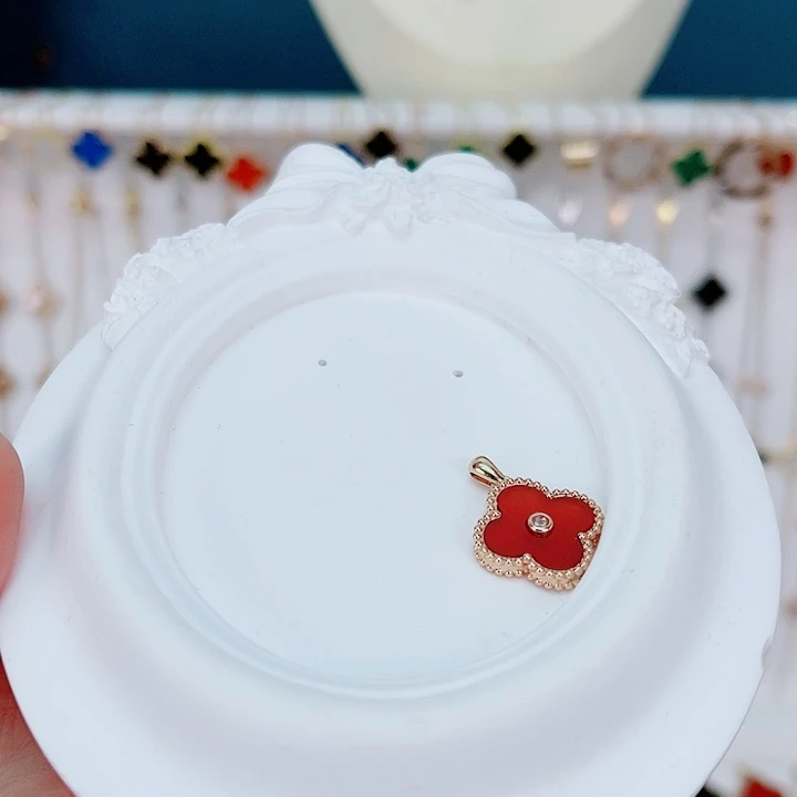 玛瑙/玉髓吊坠(不含链)18K金镶嵌