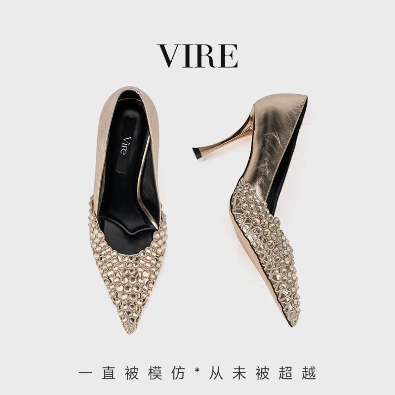 2025阿芙莎22013法式时尚细跟单鞋B