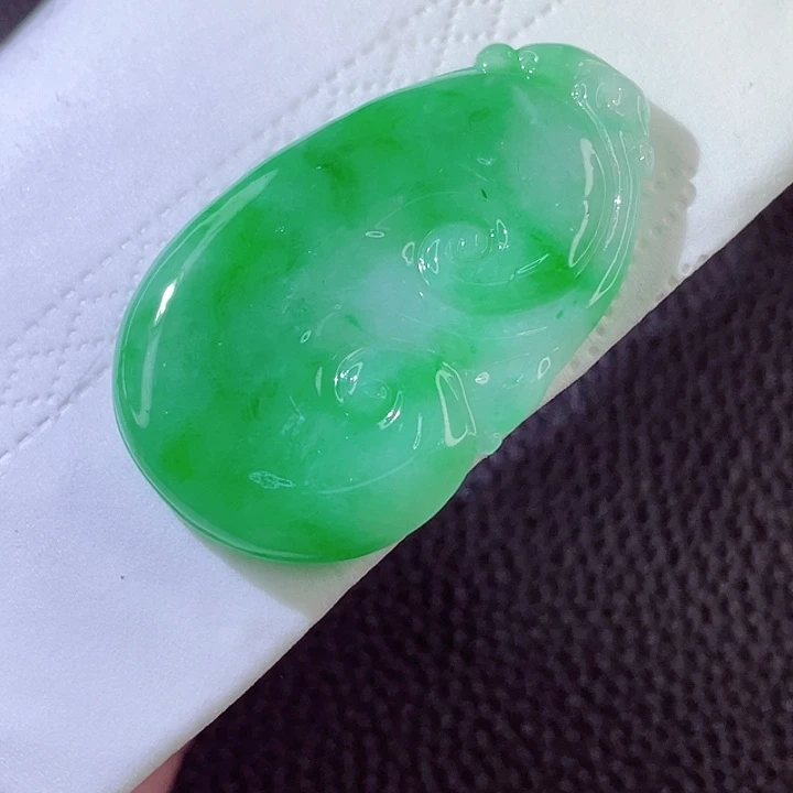 未镶嵌定制翡翠翡翠