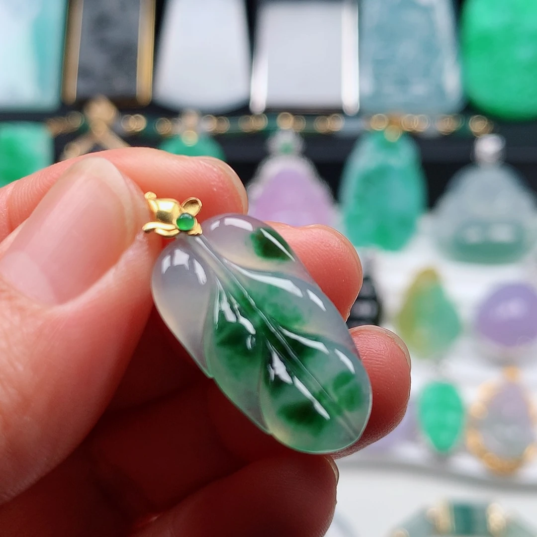 翡翠颈饰未镶嵌福利品