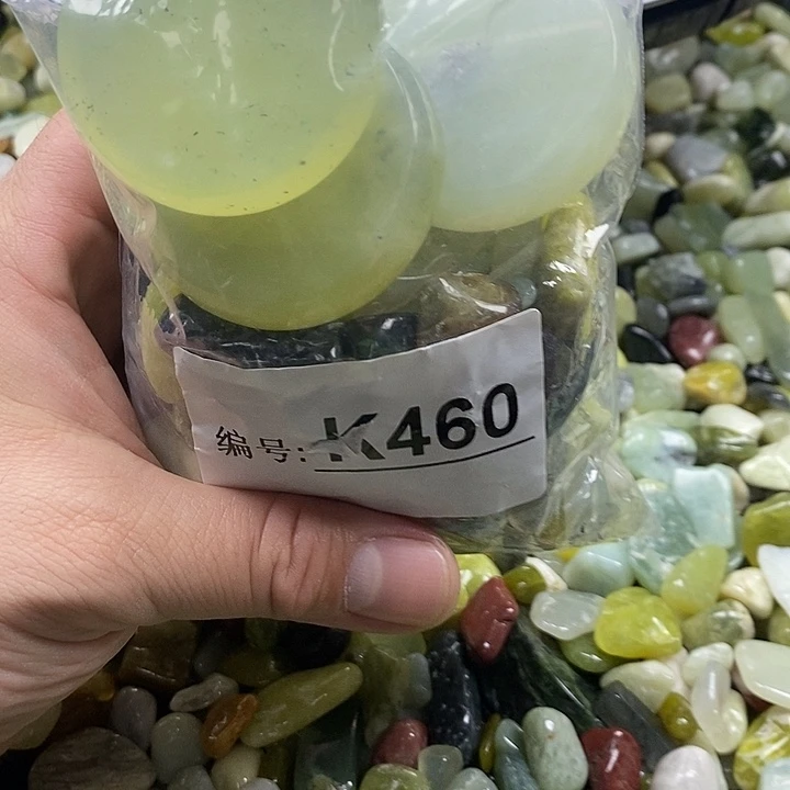 岫玉鱼缸石未镶嵌