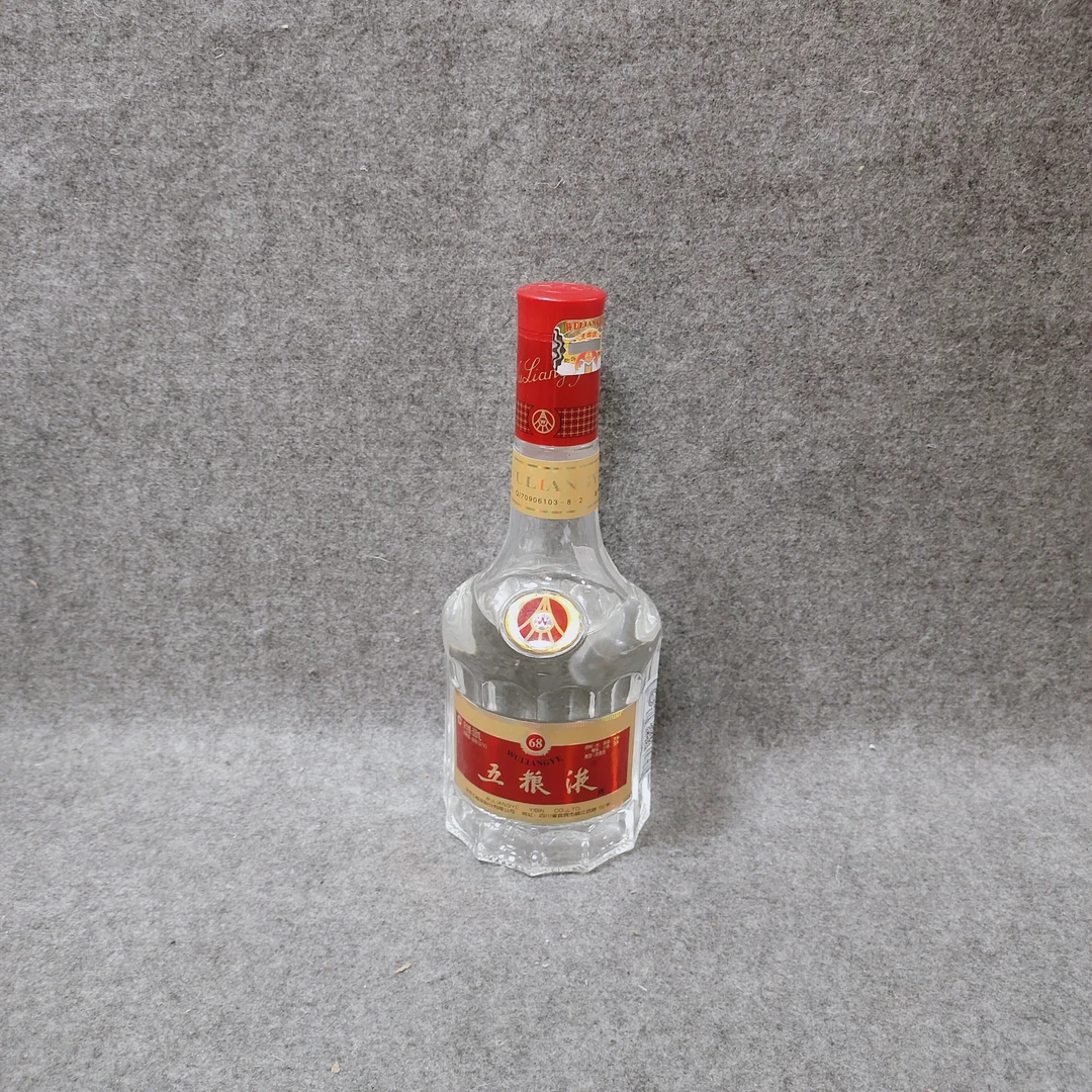 2006年裸瓶五粮液500ml68度SJ-M25GI008A19-04
