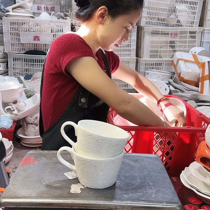 盘微瑕产品介意勿拍…两个