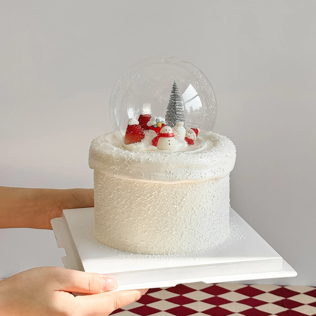 2026圣诞节网红蛋糕装饰摆件玻璃罩水晶球圣诞围巾雪人雪松树插件