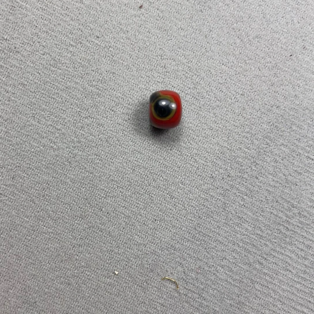 歆***宸南红玛瑙未镶嵌手链