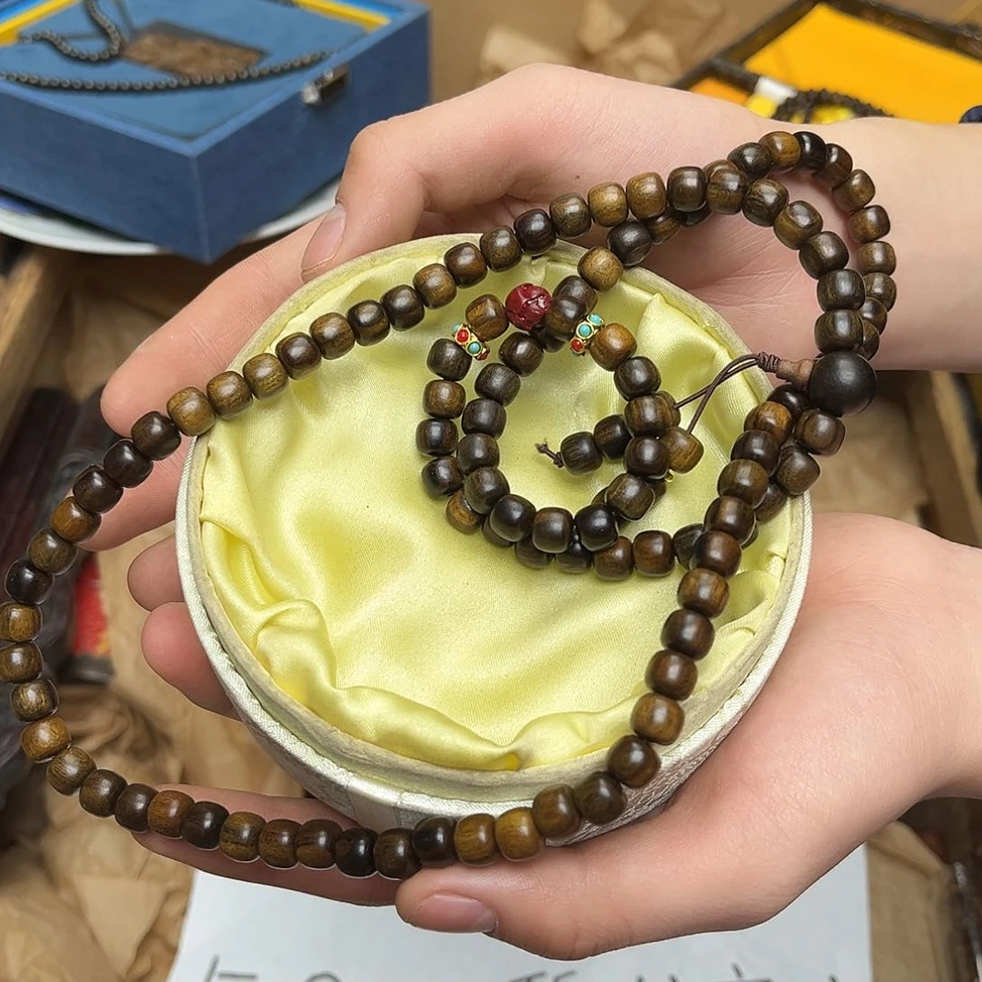 大叶紫檀（黑酸枝木类）