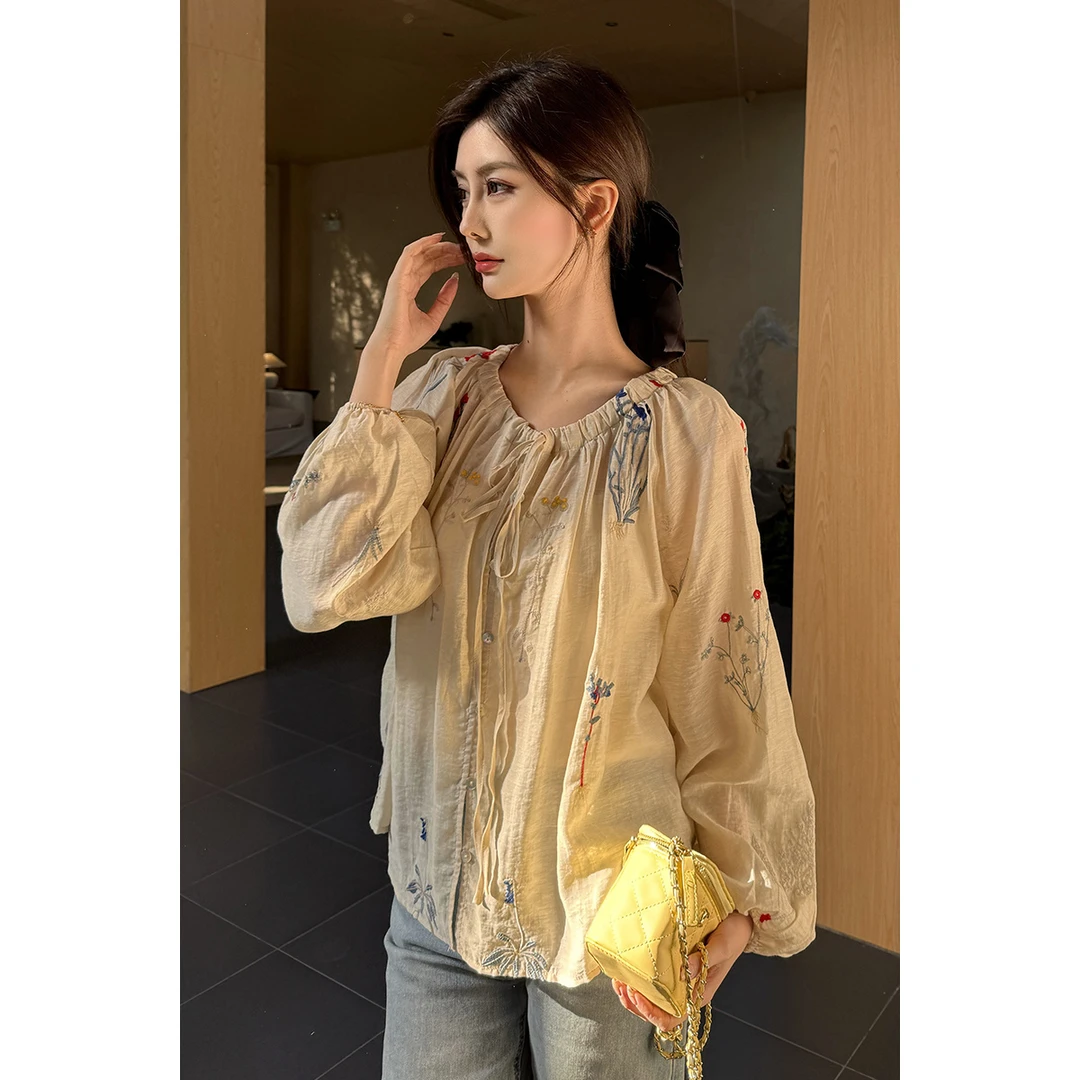 新中式国风刺绣衬衫女春季新款妈妈设计感小众小个子法式复古上衣