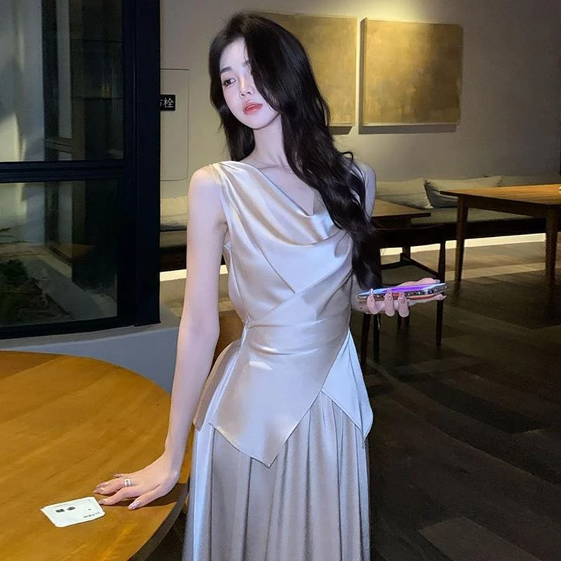 2025年气质无袖荡领上衣女夏季时尚新款高腰半身裙贵气两件套装