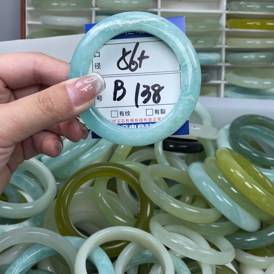 岫玉未镶嵌手镯手镯