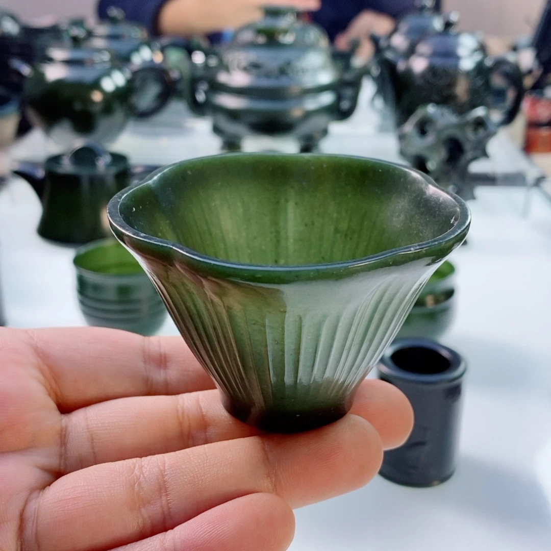 和田玉（青玉）挂件未镶嵌微瑕