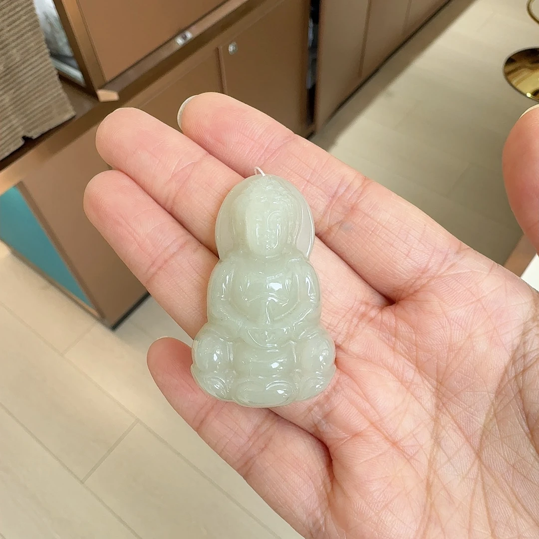 和田玉白玉观音吊坠
