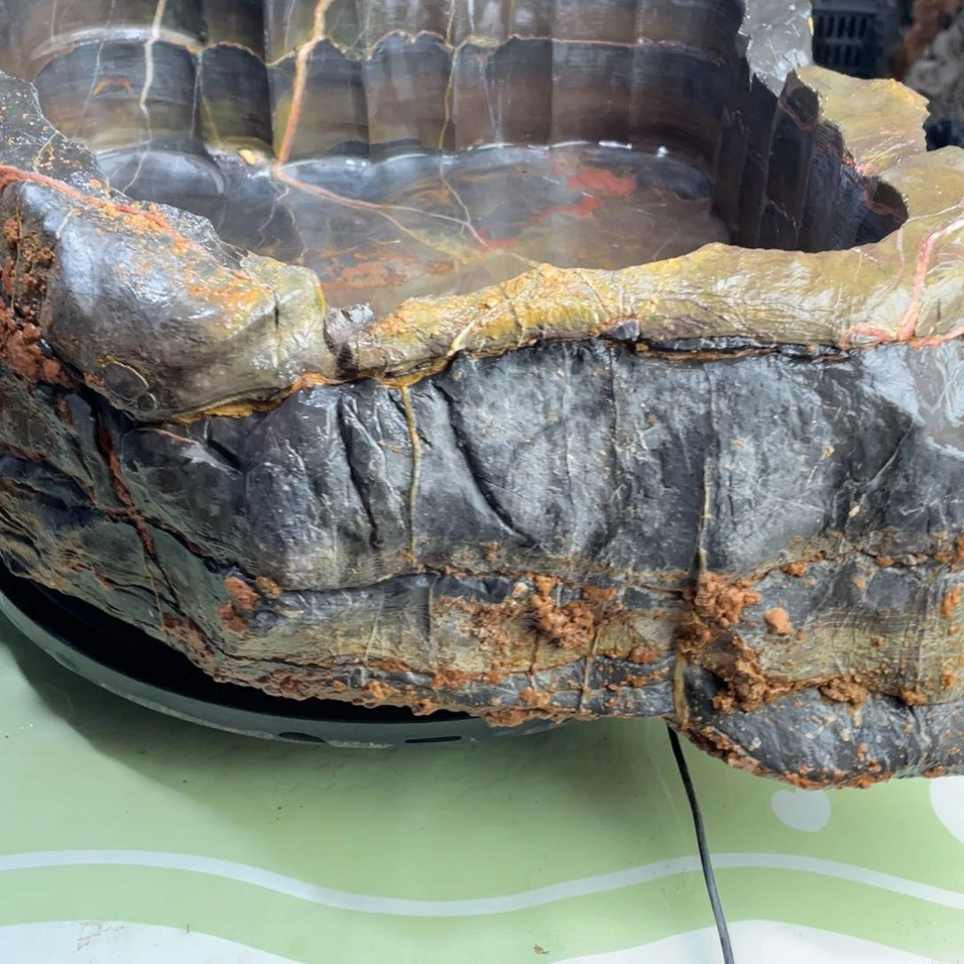 长****）灵璧石是世界著名