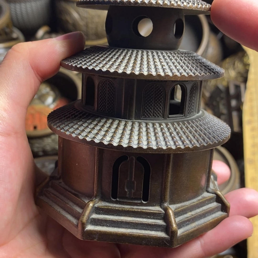 精美铜器做工精良