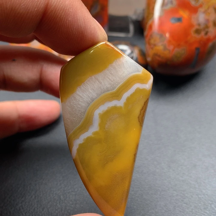 玛瑙/玉髓颈饰未镶嵌k*i