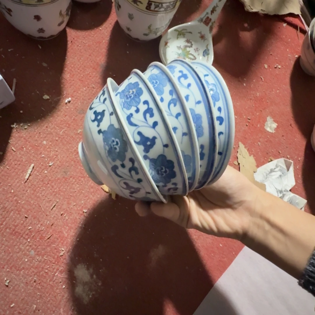 景德镇的陶瓷瓷器