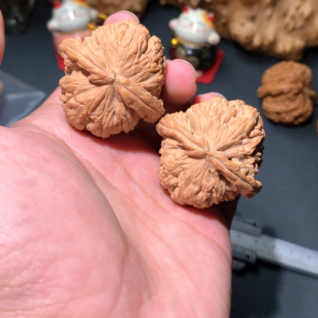 文玩核桃吊坠全品41尺闷白150