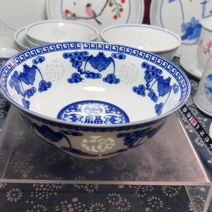 陶青花7寸雕刻五福面碗