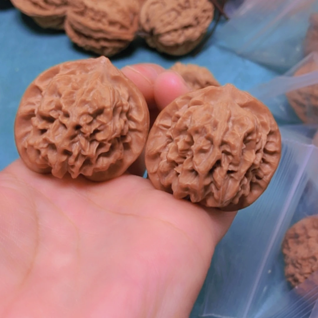 【闪购商品】摆件核桃37.5天残脚刀子修尖