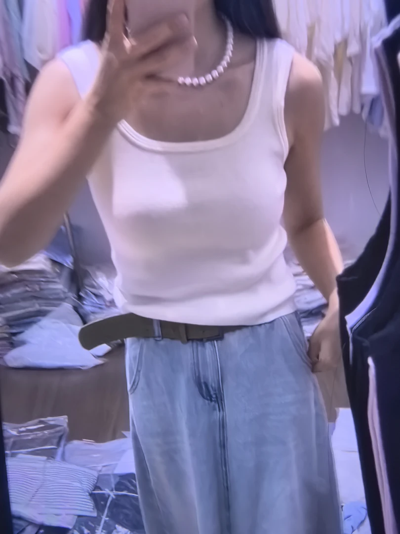 辣妹纯色百搭遮副乳美背吊带背心女夏季内搭防走光上衣