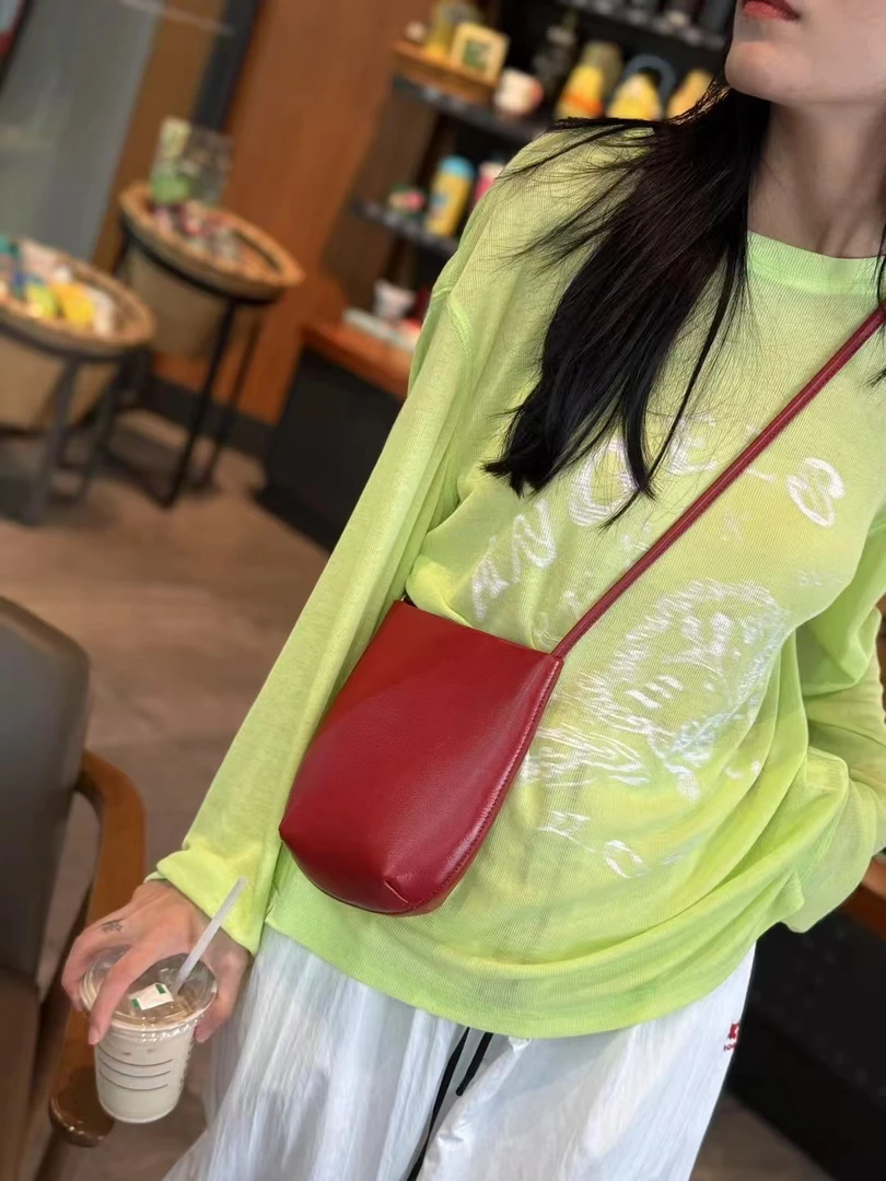 【安然优选】全皮韩系新款简约时尚百搭手机包休闲小众设计师