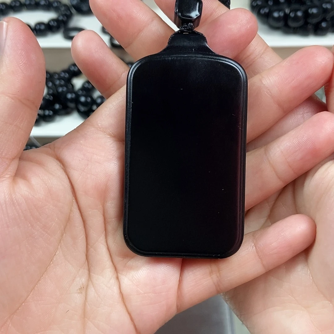 和田玉（墨玉）无事牌特细料未镶嵌