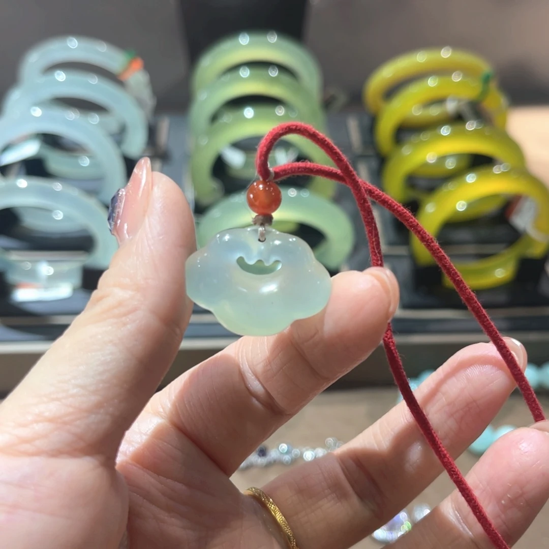 岫玉手镯未镶嵌手镯