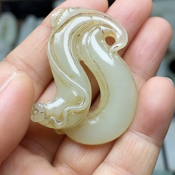 和田玉未镶嵌挂件