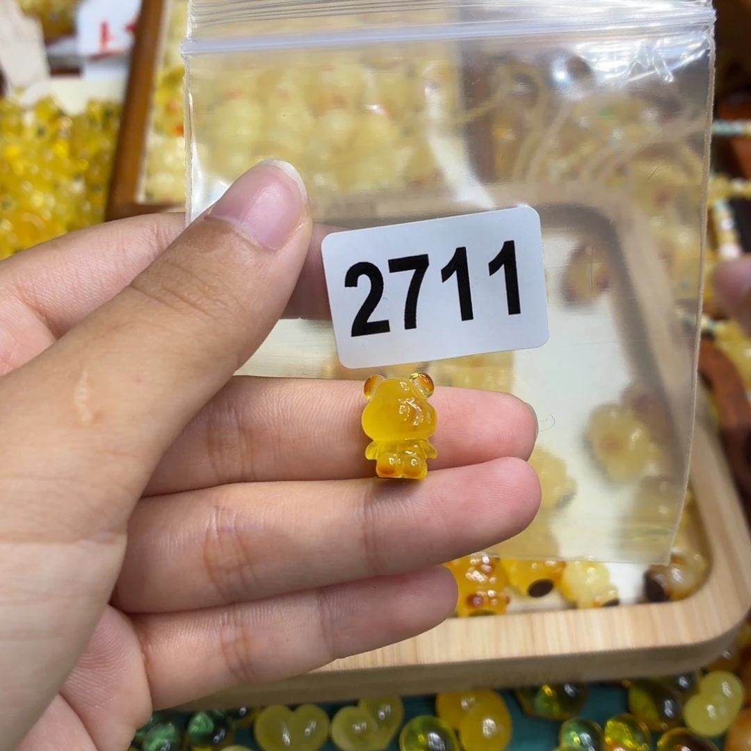 琥珀未镶嵌珠宝奇石