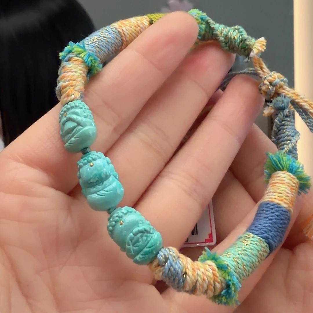 绿松石未镶嵌颈饰