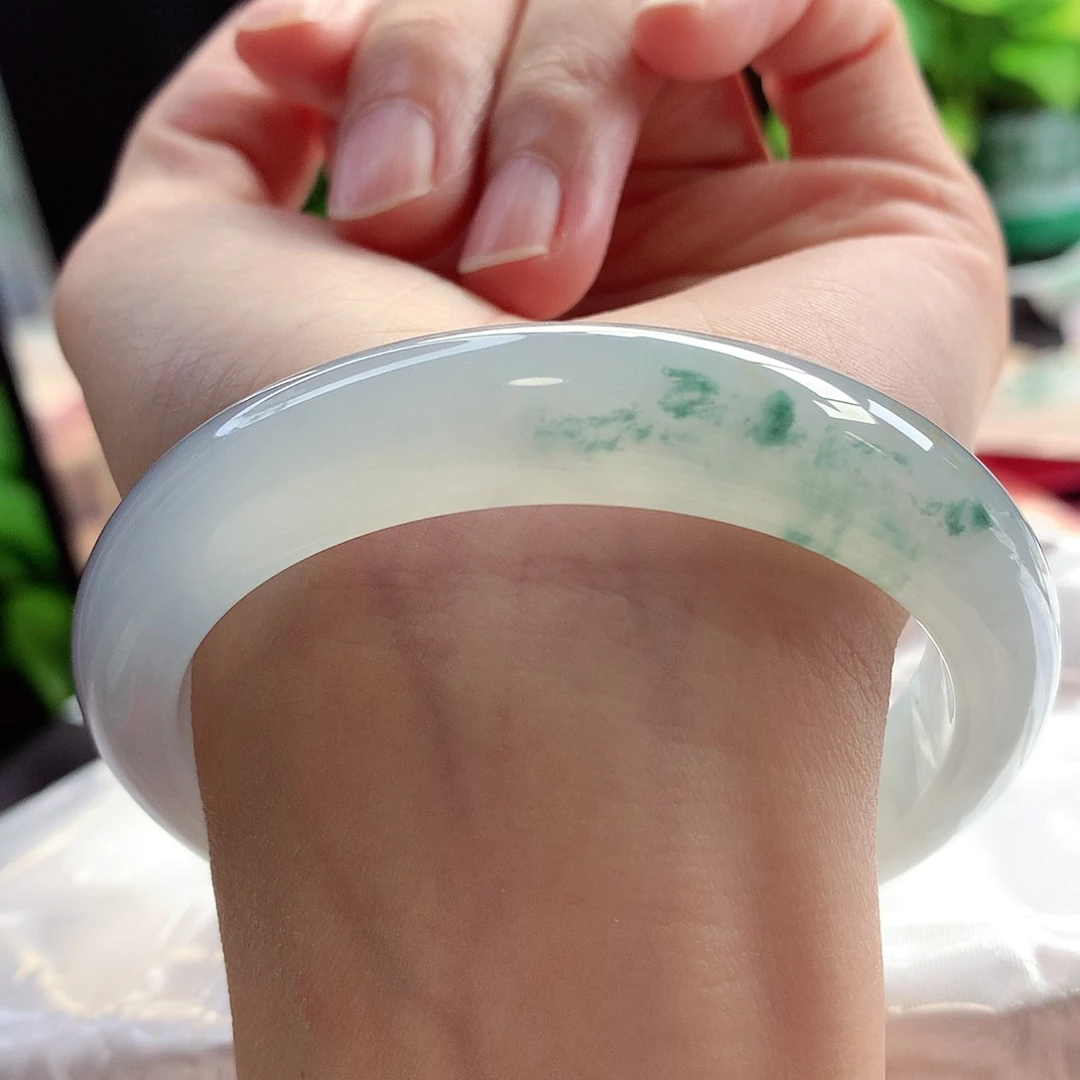 未镶嵌手镯翡翠57-58圈口冰透飘花冒极光毕业镯5号
