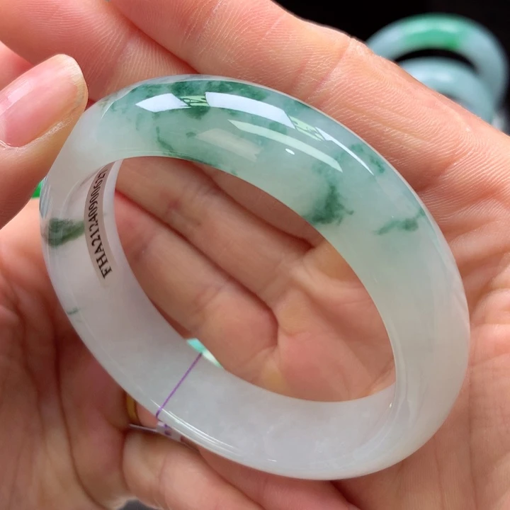 【闪购商品】翡翠手镯未镶嵌天然翡翠手镯