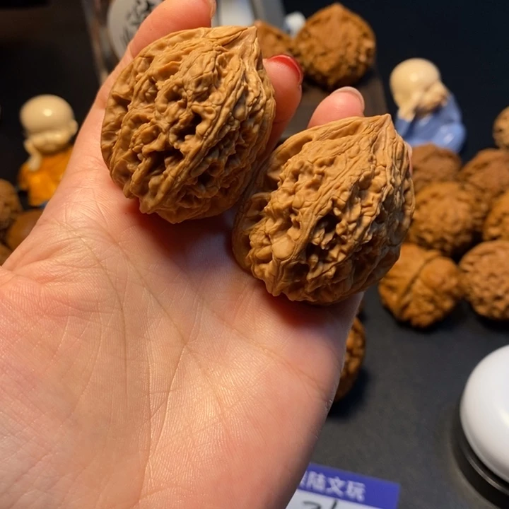 文玩核桃把件知****酱31号大沽石37尺