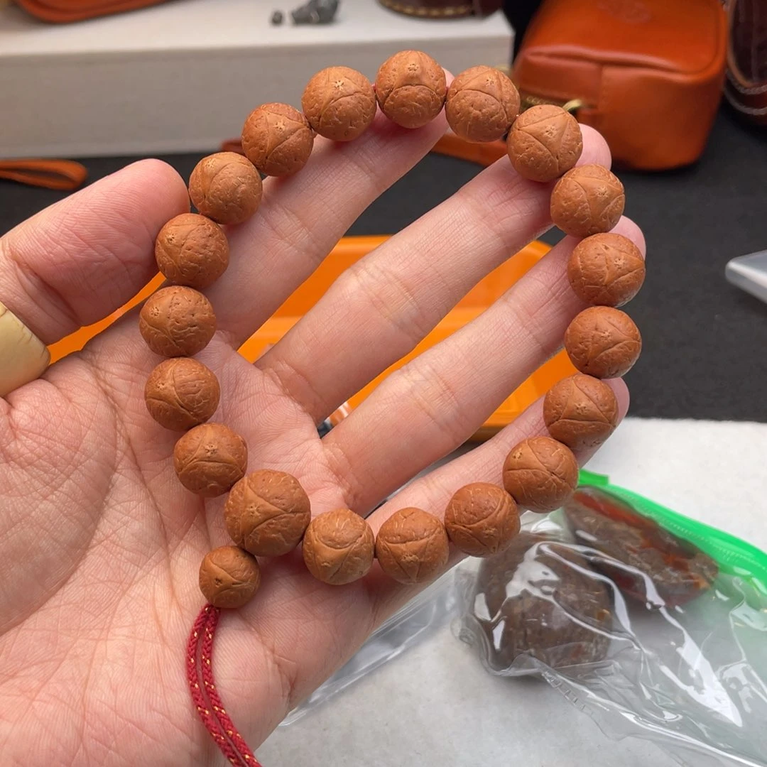 草珠菩提吊坠龙眼