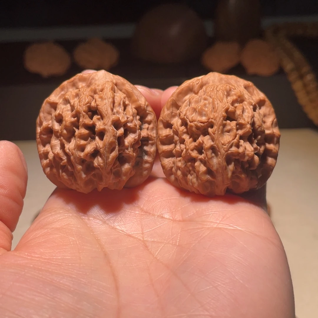 一***菇文玩核桃吊坠马老四39